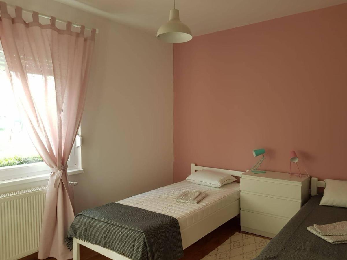 Angela Apartment Zagreb Extérieur photo